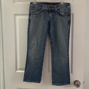 low rise GUESS skinny jean